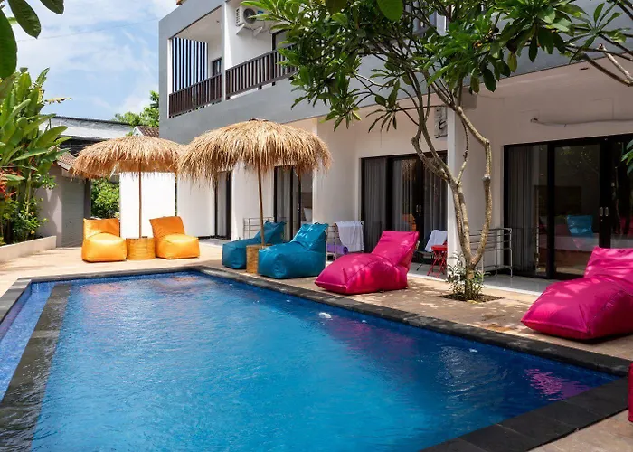 Uluwatu Surf Paradise By Pertama *