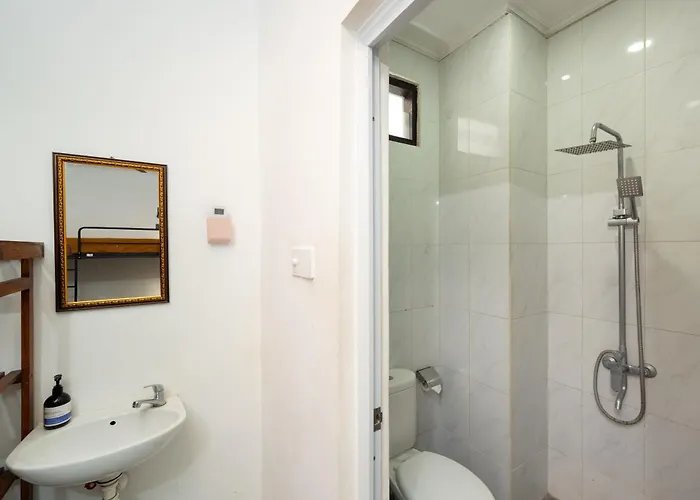 Hostel Uluwatu Surf Paradise By Pertama *