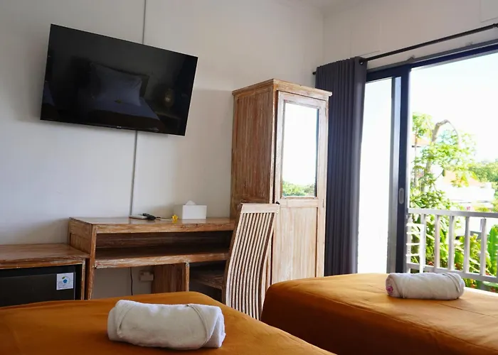 Uluwatu Surf Paradise